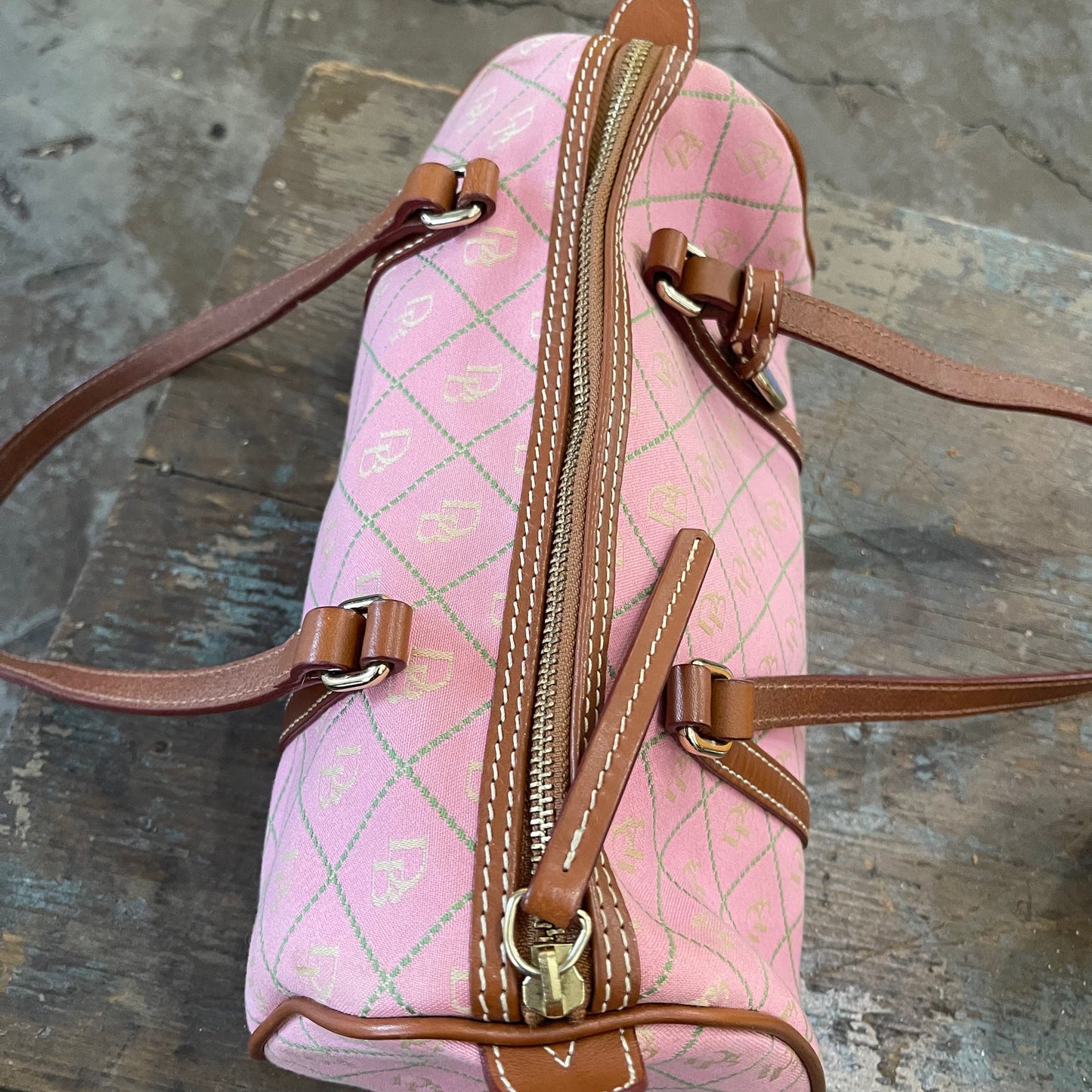 Dooney and bourke y2k barrel bag