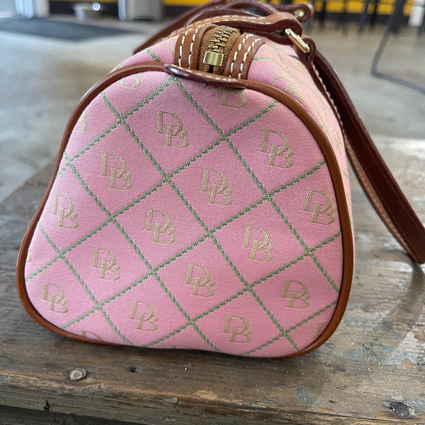 Dooney and bourke y2k barrel bag
