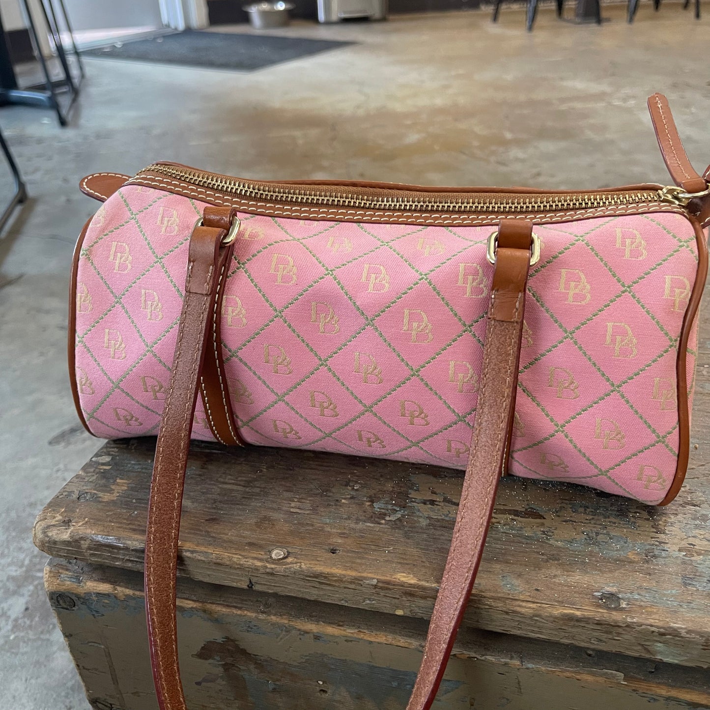 Dooney and bourke y2k barrel bag
