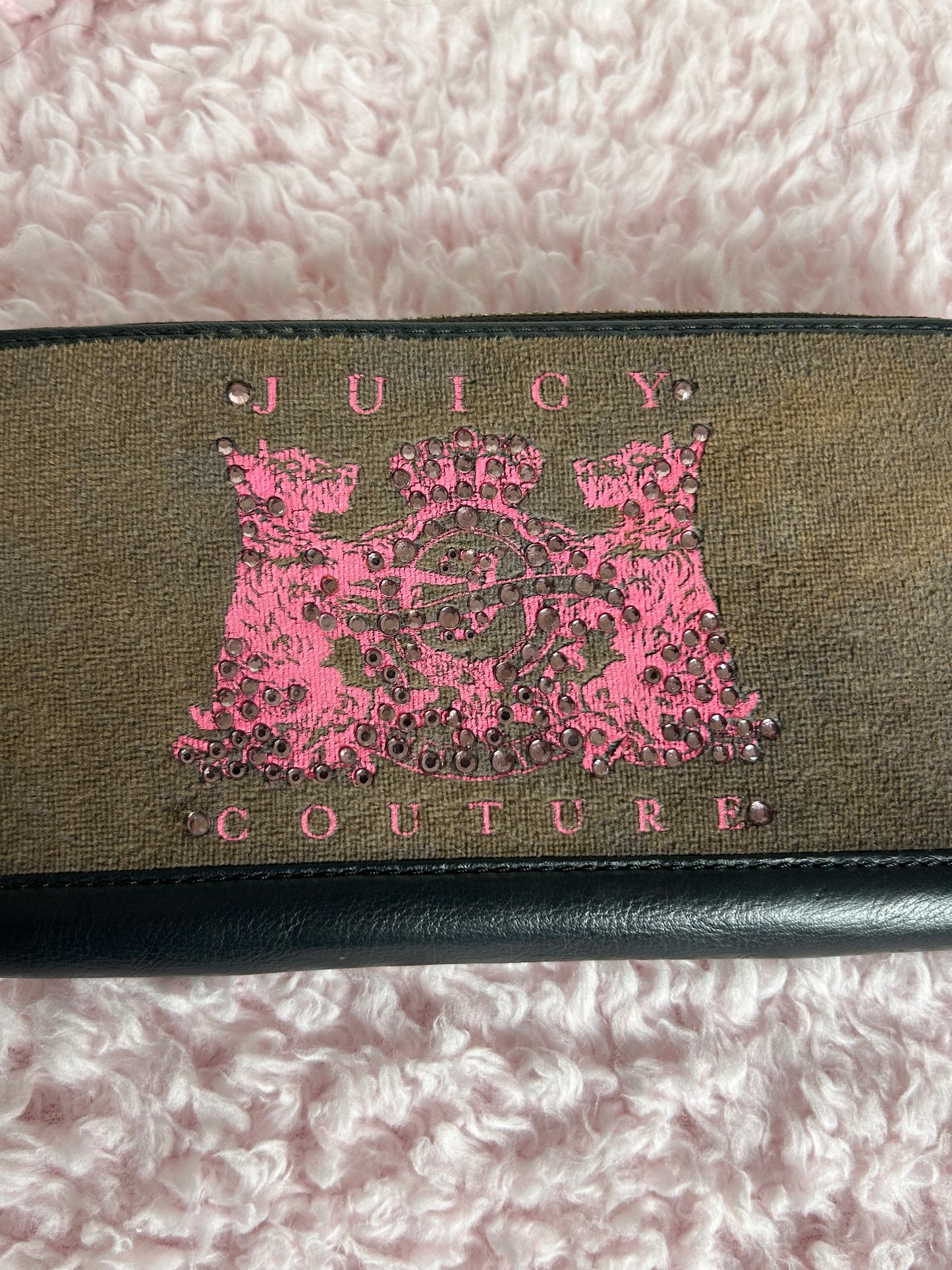 Vintage Juicy Couture Pink and Grey Scottie Rhinestone Zip Wallet