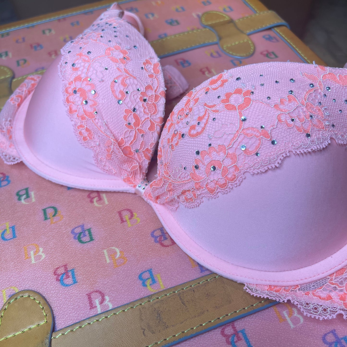 Victoria’s Secret Bra | Pink Lace + Rhinestone Bling