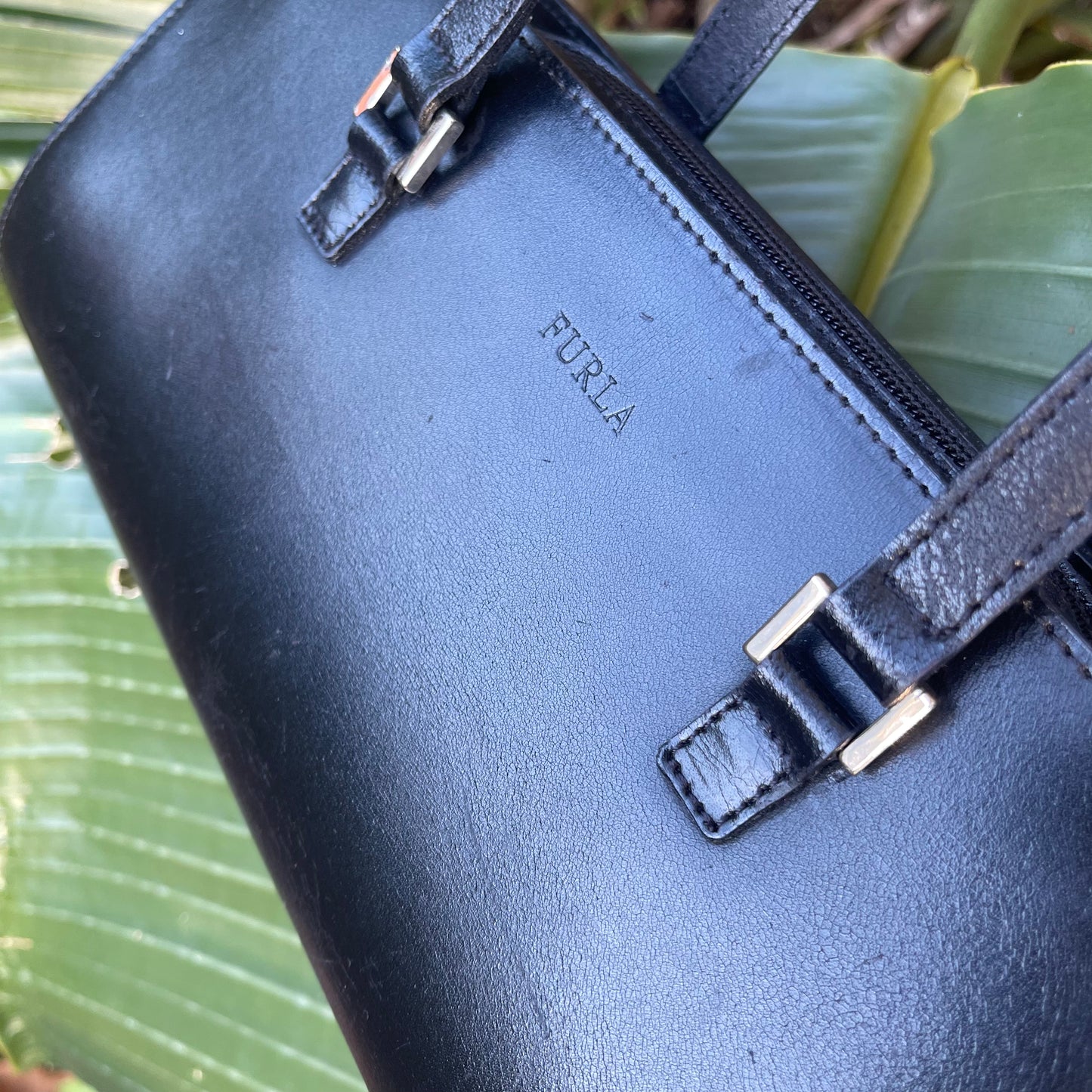 Furla Vintage 90s Y2k Black Leather barrel bag