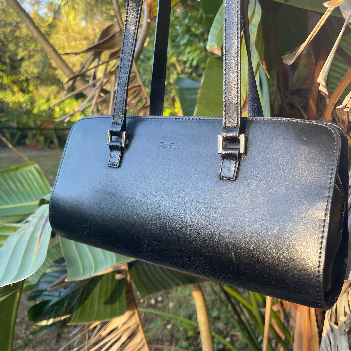 Furla Vintage 90s Y2k Black Leather barrel bag