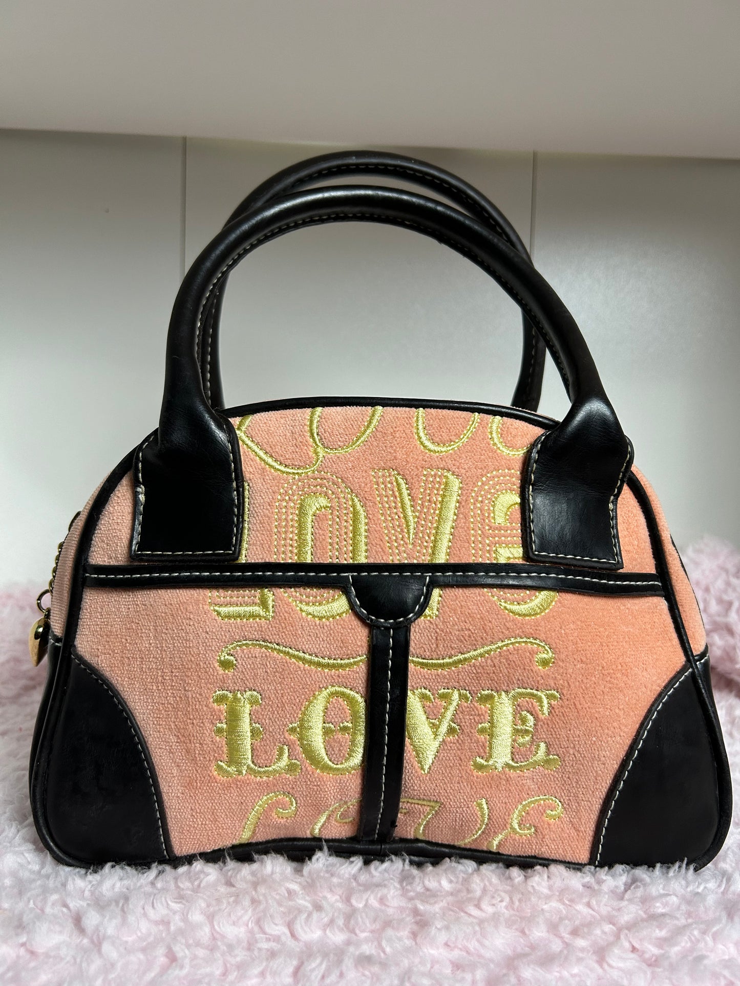 Victoria Secret Pink Love Bag