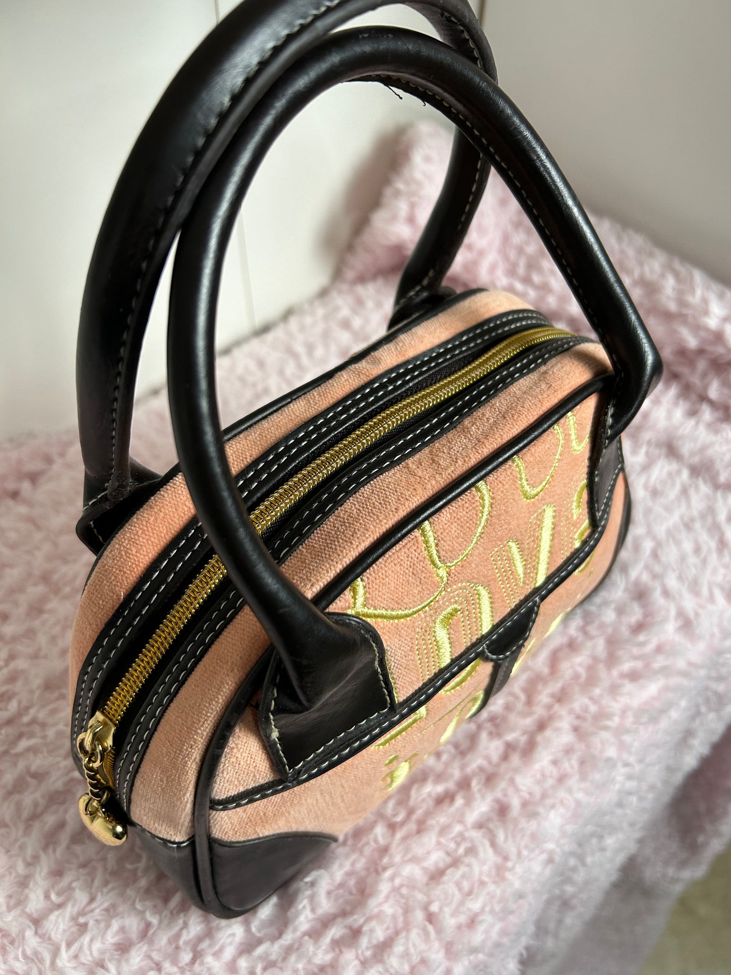 Victoria Secret Pink Love Bag